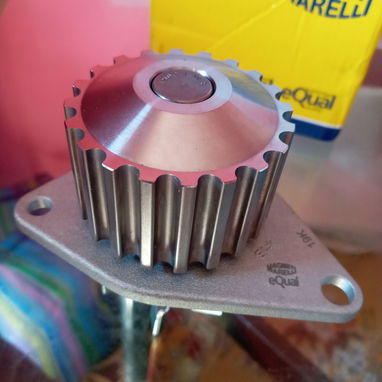 Bomba de agua de Peugeot tud3 - 2/3