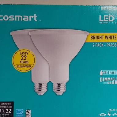 Bombillo led 60W 110V Luz d Dia y Amarilla Consume 9W $1750. Para Exterior led 90W Spot light $5500 54671362 Je - Img 110383254