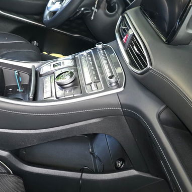 Vendo o negocio Yhunday santa fe del 2022 con turbo full equipado - Img 89003710