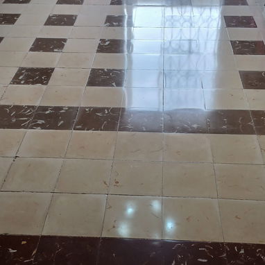 Pulido de pisos. Contamos con equipamiento moderno y productos para lograr un excelente resultado en todo tipo de piso. - Img 118788054