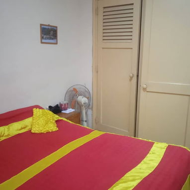 Doy Un apto en vedado y otro en Sevillano ambos de 2/4 y en bajos por uno con garage - Img 118485401