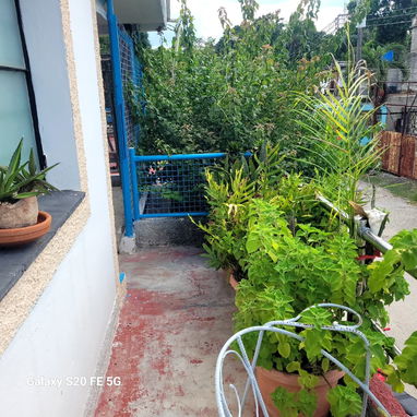 $14.000usd En venta casa grande  puerta de calle de 2 plantas con  garaje en Mantilla, Arroyo Naranjo. - 6/10