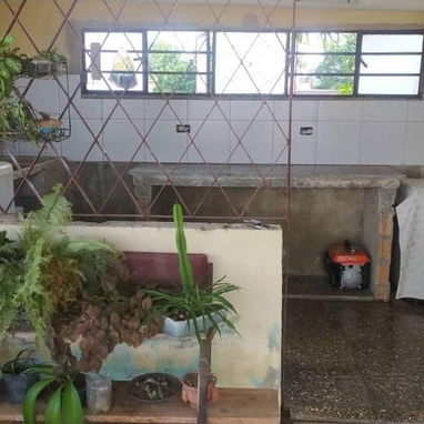 *REBAJADA A $14.000usd. En venta casa puerta de calle en La Lisa (2 en 1). Punto de referencia: iglesia Soldado de la Cr - 7/10