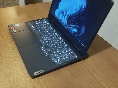 Laptop Gaming Lenovo  15.6"  Ryzen 5 6600H,  RTX 3050 , 16GB DDR5. Nueva - Img 65468657