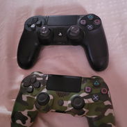 2 mandos de Play 4 como nuevos - Img 56905332