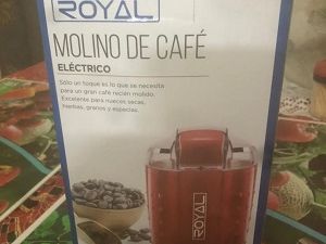 SE VENDE MOLINO DE CAFÉ  ELECTRICO 110 VOLT MARCA ROYAL.CAPACIDAD 80 GRAMOS. DE ACERO INOXIDABLE.NVO - Img main-image-45780503