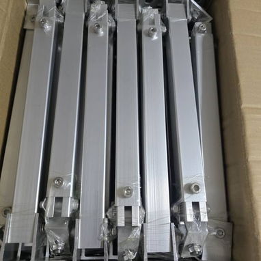 Bases ajustables originales para montar paneles solares - 3/4