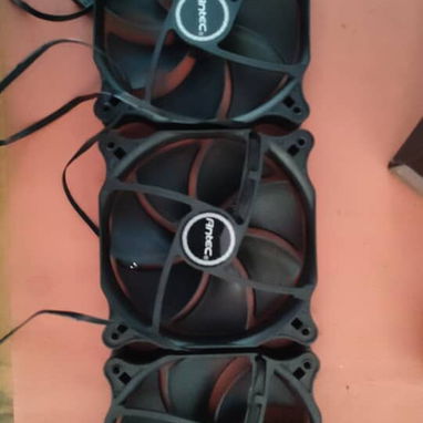 Hub Asus ROG de ventilador de PC + 3 ventiladores pwm marca antec. - Img 124791615