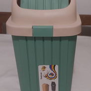 Cesto de basura - Img 55137456