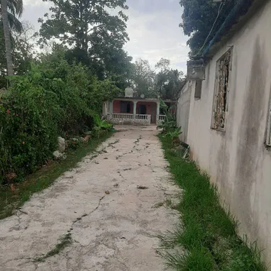 casa en san agustin,,,2 cuarto 1 bano,,,todo placa,buenas cond, - Img 121646823
