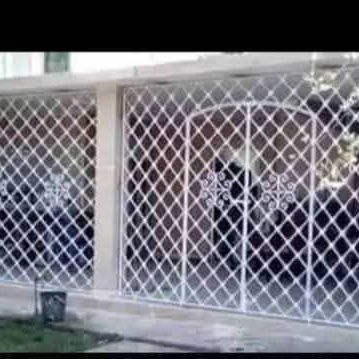 Rejas de seguridad, para terrazas, portales y balcones, pintadas, con instalación y transporte incluído - 5/5