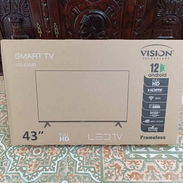 Smart Tv de 43" + soporte a la pared + cajita interna - Img 55912153