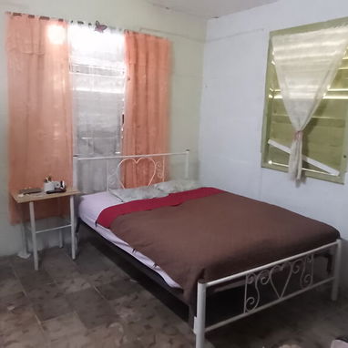 Vendo 馃彙 En 3000 usd y me ajusto casa en las Minas (Guanabacoa) o Permuto para lugares cercanos a Regla ,Tiene papeles l - Img 125453488