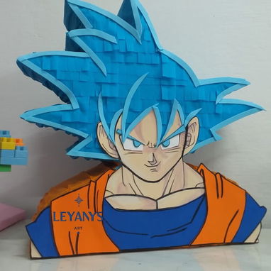 Piñatas, carteles, toppers, bases para dulces y más - 2/10