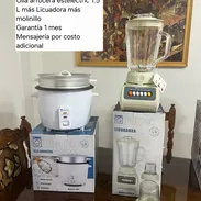 Licuadora + olla arrocera - Img 55867529