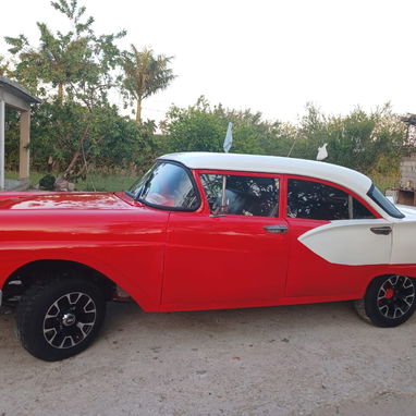 Se vende Ford 57 - 8/8