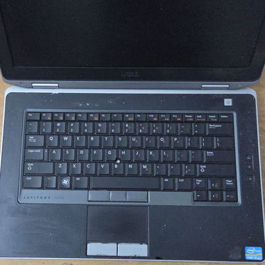 Vendo laptop i5 de tercera 60 USD - Img 119587223