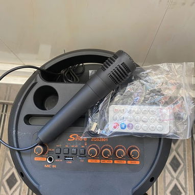 BOCINA GRANDE CON MICROFONO Y MANDO ZQS-2801, ENTREGA DE FACTURA, VARIEDAD DE BOCINAS, ETC - 2/4