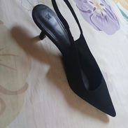 Vendo estas cositas nuevas , mensajeria por costo adicional si desea - Img 56966584
