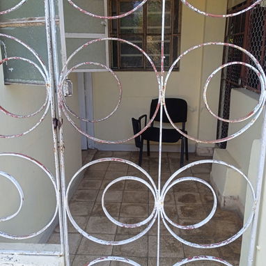 Venta de casa con garaje en Lawton - Img 125272309