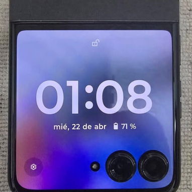 Vendo Motorola Razr 2024, casi nuevo, en 350 USD. - Img 127677526