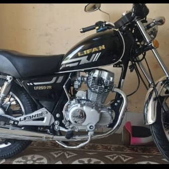 Venta de triciclos y motos - 10/10