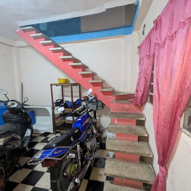 Vendo apartamento interior pero quedó de frente a la calle en 10 de octubre Lawton la calle paralela a dolores y cerca d - Img 122086711