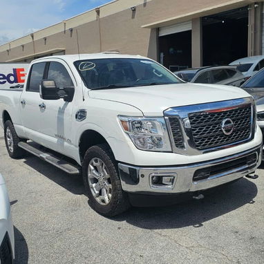 VENDO NISSAN TITAN PLATINUM XD VENDO NISSAN TITAN PLATINUM XD - 3/10