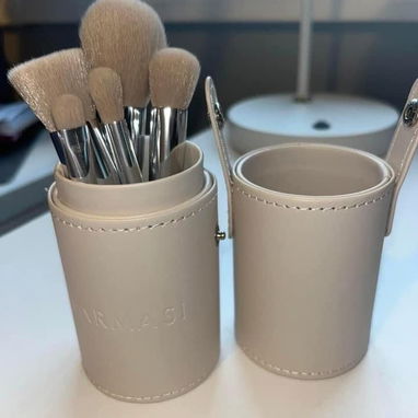 ✨️SET DE 5 BROCHAS DE LUJO CON ESTUCHE✨️ - 2/3