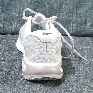 Tenis Nike, zapatillas Nike Journey Run #36.5 - 3/6