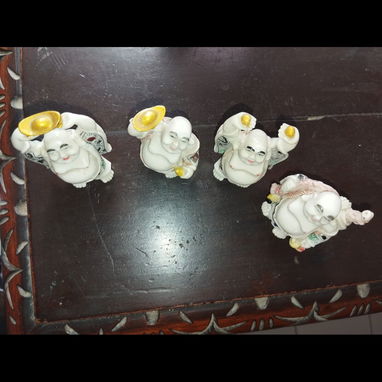 Vendo 4 buditas en 20 usd y pareja de chinos en 20 usd. Son adornos de los años 60, no tienen firmas ni cuño por debajo. - Img 127892690
