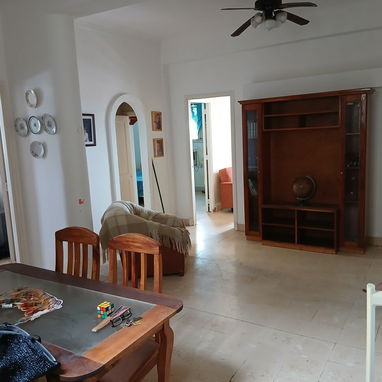 Vendo apto con garage 4/4 .muy buen estado para llegar y vivir.vibora - Img 108387295