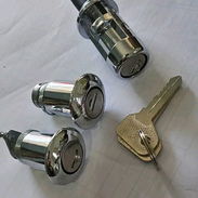 Cierre de puertas y maletas de lada nuevas originales 💯💯💯💯 - Img 56473456