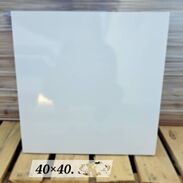 Losas blanco coco de 40x40 - Img 45541020