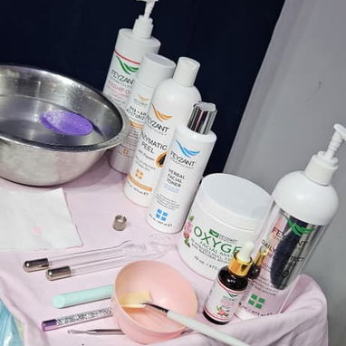 🍀 Shae’s Aesthetic Center te ofrece formaciones sólidas. Educamos profesionales en todos los ámbitos de la estética. - Img 118725239