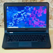 Laptop Dell Equipo confiable con rendimiento ideal para algunos juegos y trabajos de programación informática. - Img 57346061