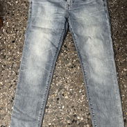 Vendo jean de hombre nuevo en 25 usd o al cambio. Talla 31x30. Es skinny - Img 55346722