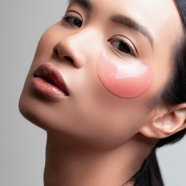 ¡Despierta con una piel radiante! ✨💖 Prueba nuestros parches revitalizantes y dale a tu rostro el mimo que merece - Img 124045805