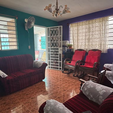 Casa en altos a una cuadra de la Avenida 51 en La Ceiba, Playa - Img 123930071