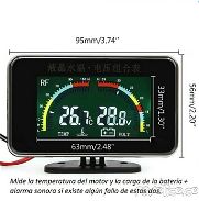 Pantalla digital para autos que mide la temperatura del motor y la carga de la batería, sencillos de - Img 44196407