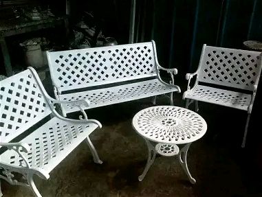 Hermosos juegos de sofá con butacas para terrazas y mesas de aluminio fundido de 6 sillas - Img main-image-45620830