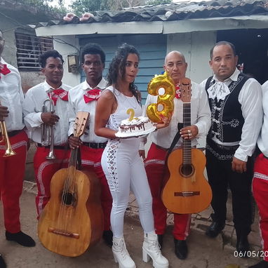 Mariachis en la Habana - Img 121489793