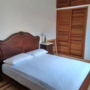 Venta de Cama Queen con Colchón - Img 55650087