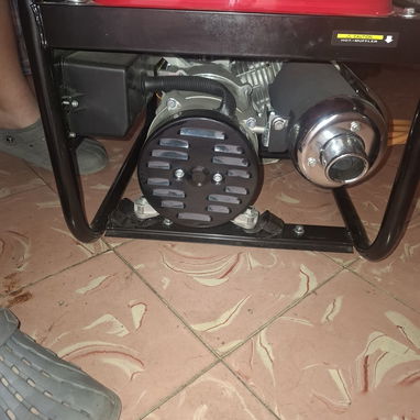 Planta Electrica 3000W 110/220 V con carburador original dual fuel - 2/5