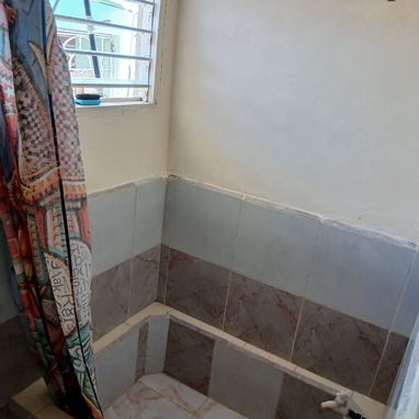 La casa se vende con todo dentro - Img 127044297