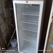 Refrigerador Exhibidor de mantenimiento de 7 pies - Img 56681036