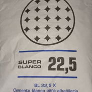 Saco de cemento blanco - Img 58248707
