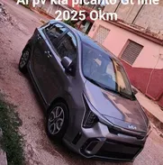 CARRO MODERNO KIA GT LINE 2025 - Img 50287279