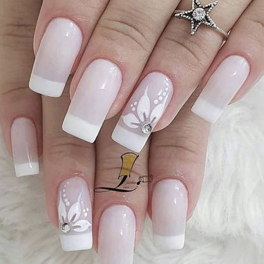 Manicura excelente servicio y calidad - Img 125159829