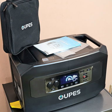 "OUPES MEGA 2 PRO"  POTENCIA PICO: 3900 W  POTENCIA CONTINUA: 2500 W  CAPACIDAD:2048 Wh, AMPLIABLE HASTA 10.24kWh con BA - 4/5